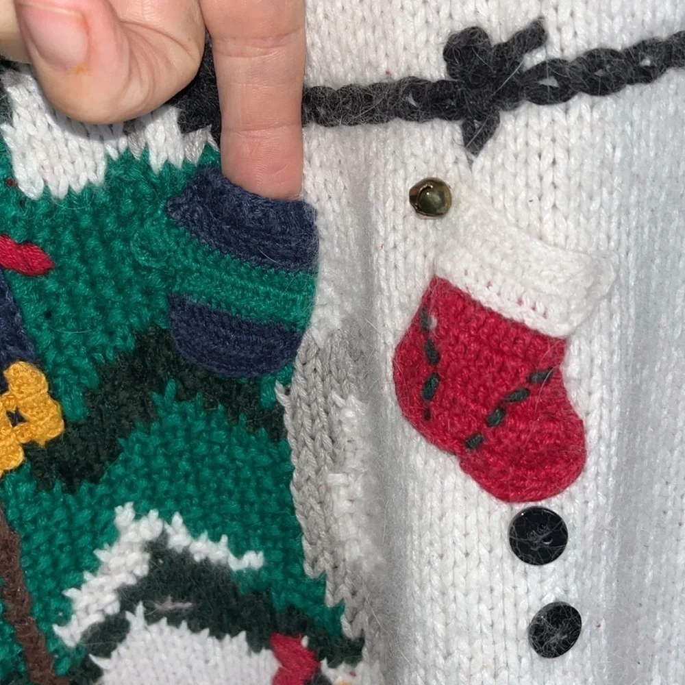 Croft & barrow-L-Snowman, trees, snowflakes, embroidery& crocheted 3-D sweater.